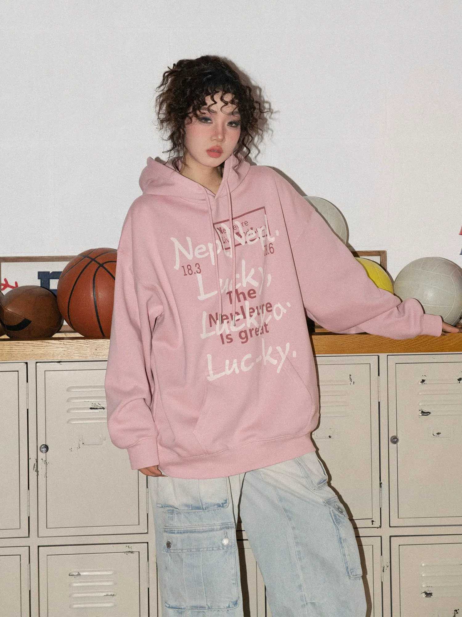 O1CN01EL82C41t0JWnOLaqM_225325839.webp American Style Retro Alphabet Padded Fleece Sweater Women's Hooded Autumn and Winter 2023 New Winter Oversize Coat Fashion - Image 1